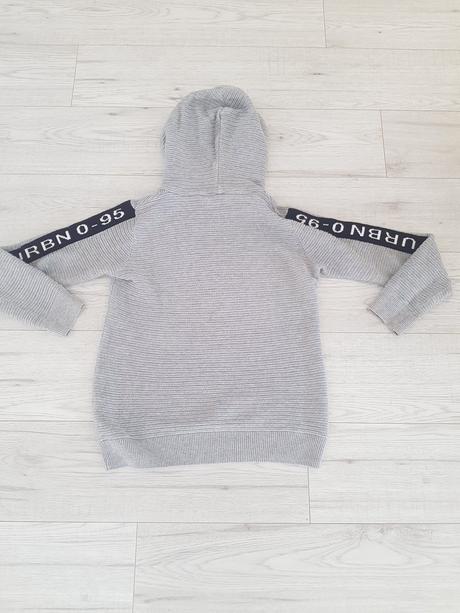 Pulover, reserved,146