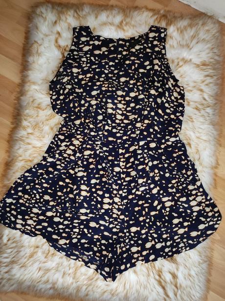 Lahký letný kraťasový overal ax paris, 40