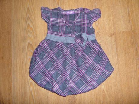 Karované šaty + tričko, 98