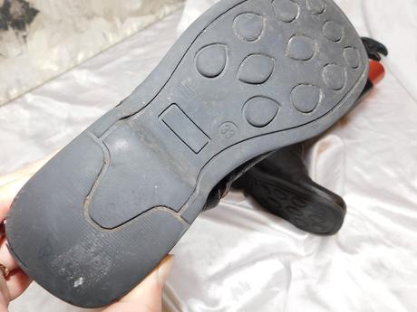 Luxusne dievčenske kožene čižmy, 33