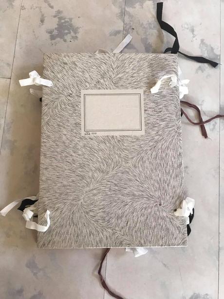 Spisová archívna doska a4 so šnúrkami  7 ks, 