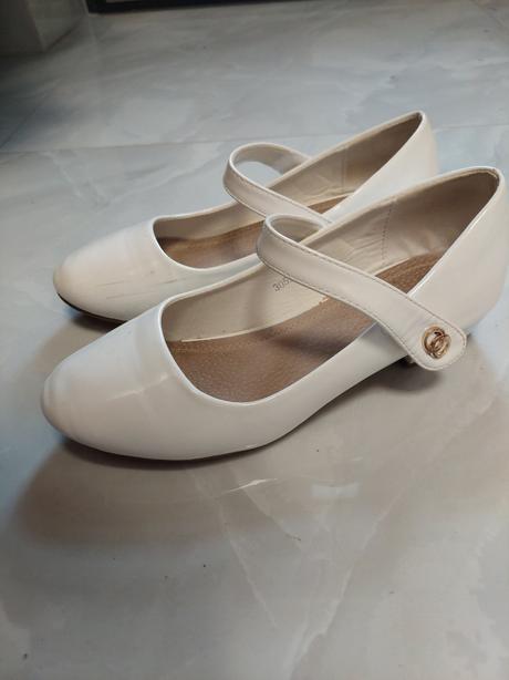 Biele lodičky na 1.sv.prijímanie, 36