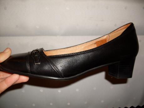 Klasické čierne lodičky, kožené, nenosené, 36