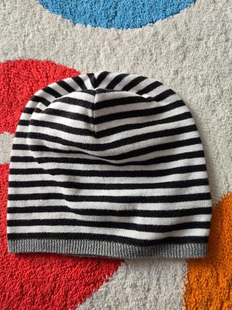 H&m prechodná ciapka 134/152, h&m,134