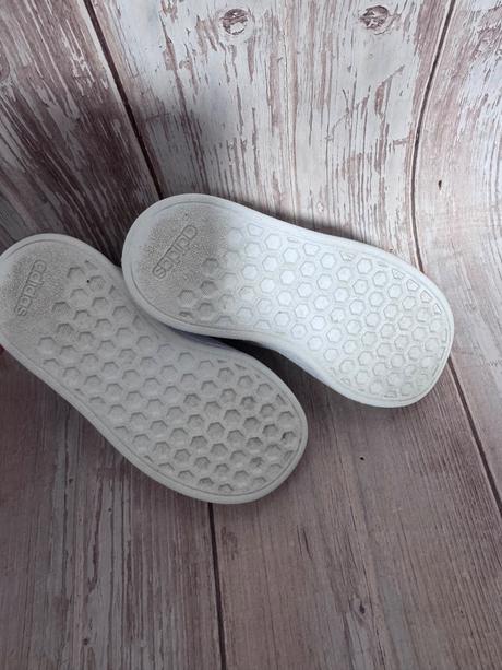 Adidas tenisky pre dievčatko veľ 25, adidas,25