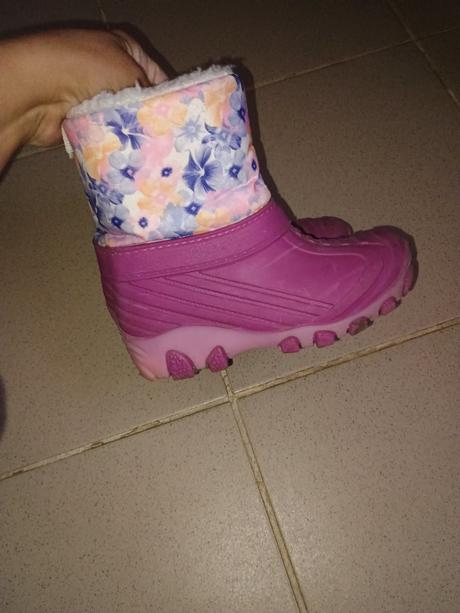 Snehule blikacie, lupilu,27