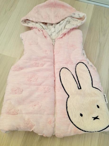 Hrubšia vestička veľ. 74, 74