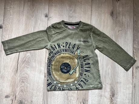 Nátelník boboli, 104