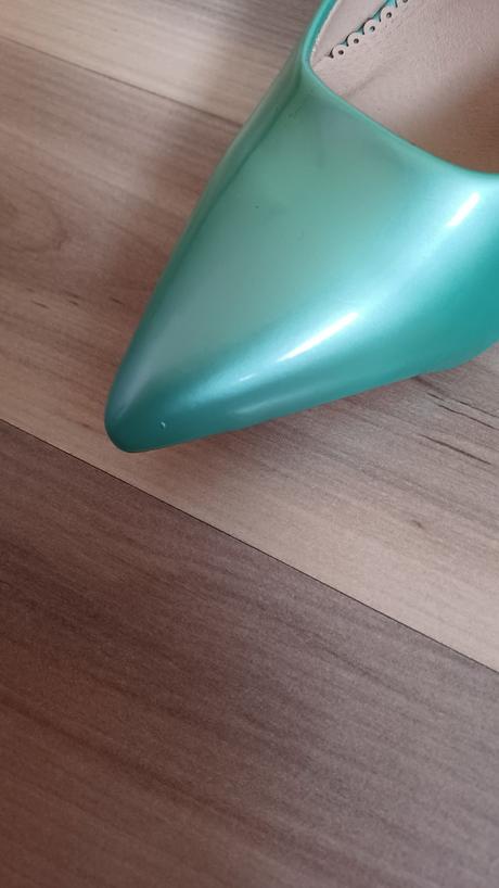 Mentolové lodičky, 37