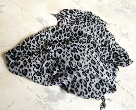 Ľahúčka indická šatka na krk, xl