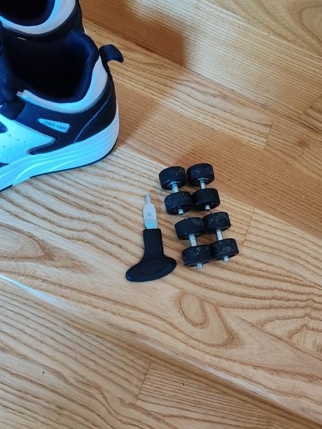 Tenisky aj na kolieska, 34