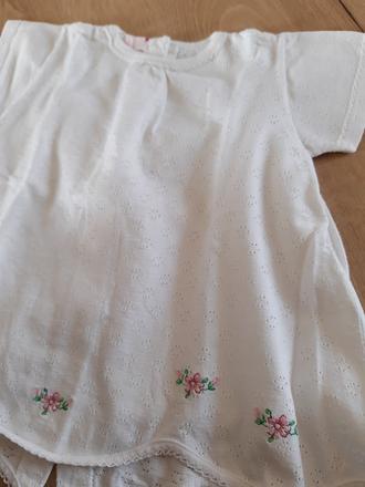 Šaty + kraťasy, sofija,86