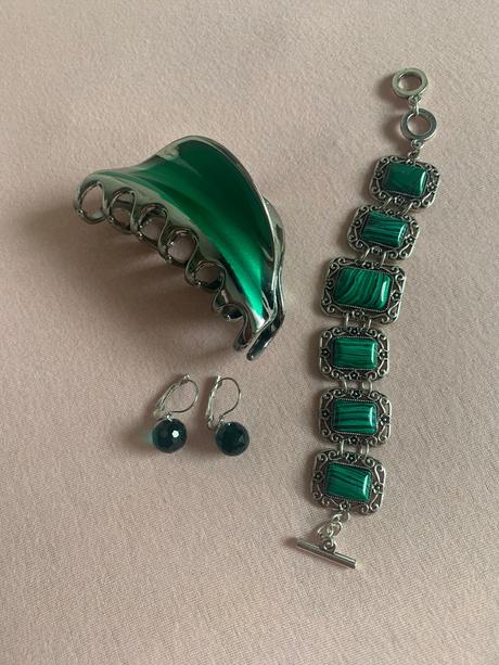 Bižutéria - zelena,