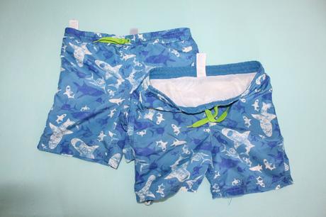 Žralokové plavky, 98