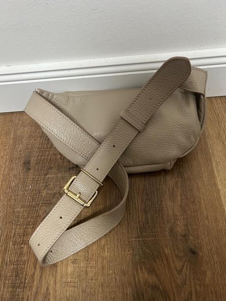 Kožená ľadvinka massimo conti,