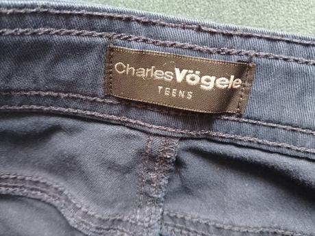 Tmavomodré rifle, charles vögele,140