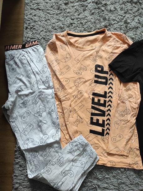 Pyžamo 146/152, reserved,146