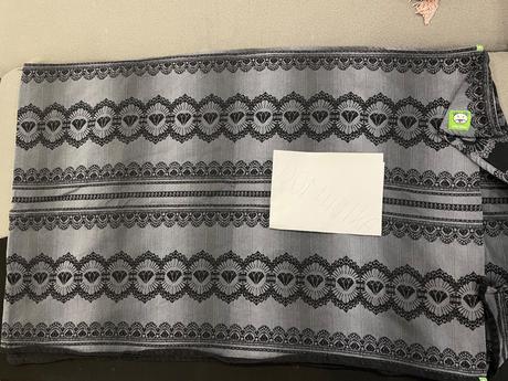 Nosič šatka na nosenie, 