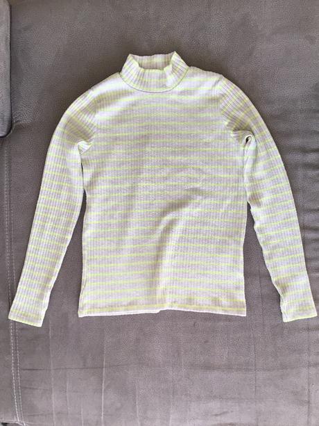 Teplý polorolák 134/140, h&m,134