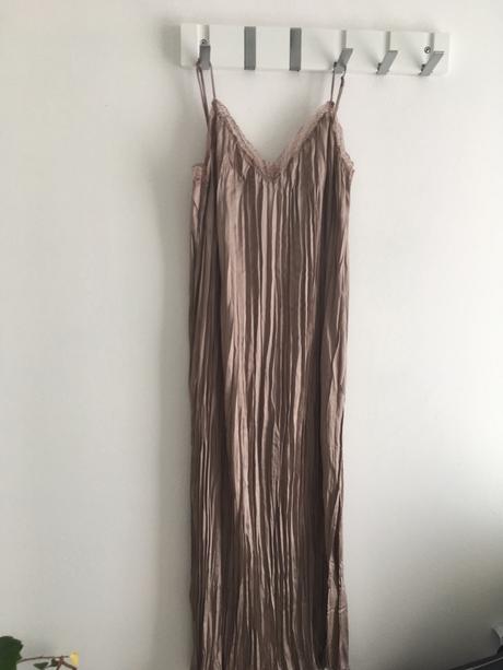 Elegantné plisované šaty, h&m,38