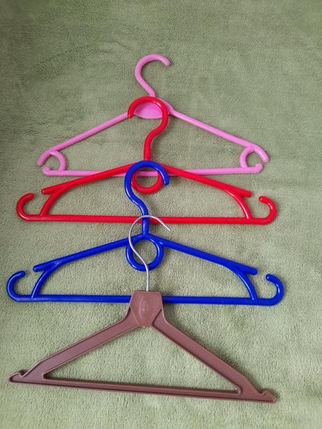 Vešiak detske ramienko 4kusy, 