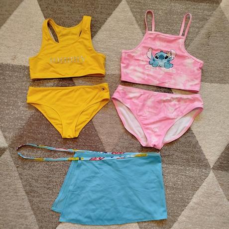 Dievčenské plavky 146/152 - super stav, 146