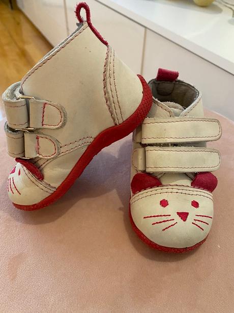 Kožené topanky, 18