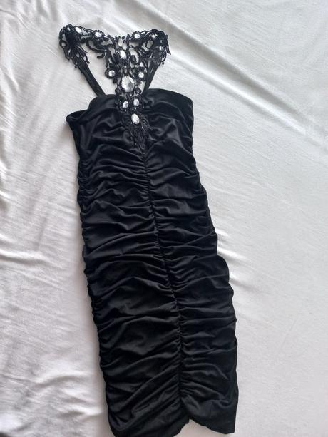 Spoločenské šaty, m