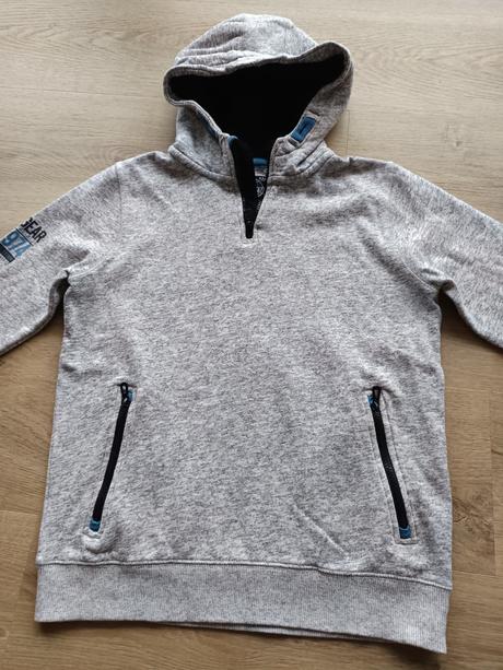 Teola mikina s kapucnou s kozusinou, 158