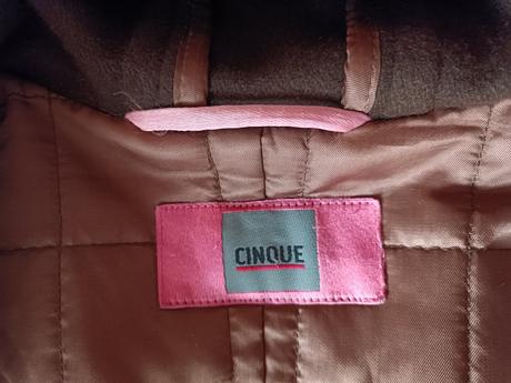 Kabátik na zimu, 38