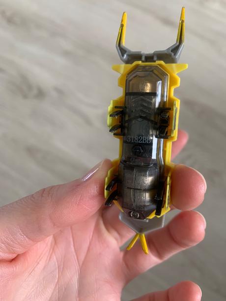 Interaktívny robot hexbug, 
