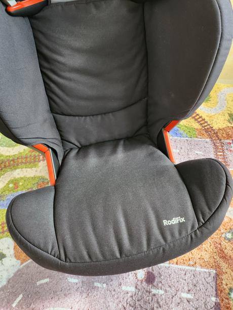 Autosedacka, maxi cosi