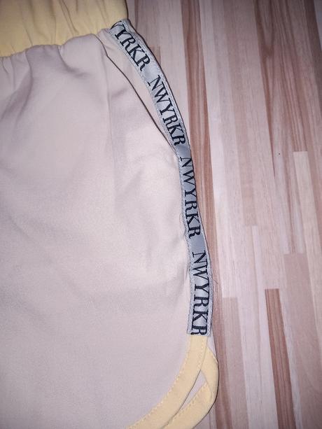 Športové šortky, amisu,xs