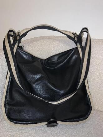 Crossbody kabelka,