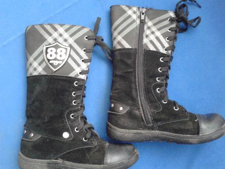 Dievčenské čižmy, 28