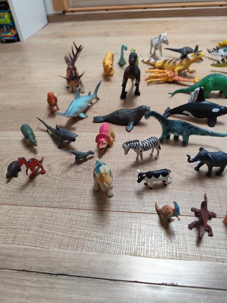 Plastové zvieratká, 