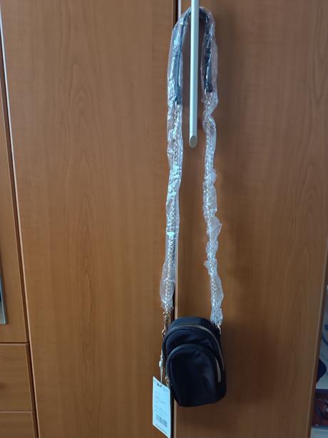 Mini kabelka na mobil, 