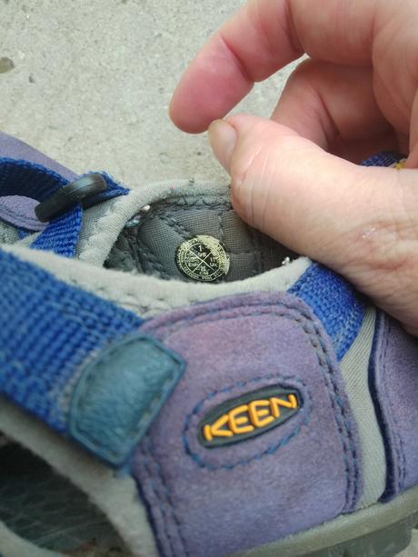Sandálky, keen,32