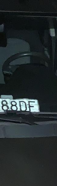 Musím meniť poškodenú ečv značku po nehode?