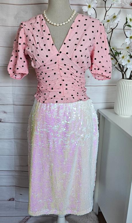 Krásna zaujímavá sukňa, gate,38