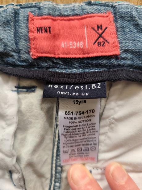 Pekné kraťasy, next,170