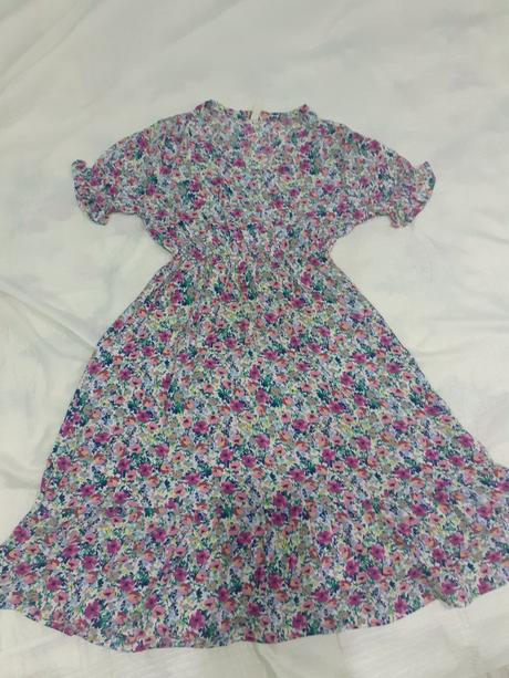 Letne kvetovane saty, s