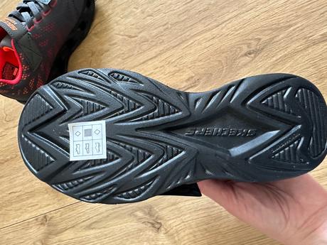 Tenisky svietiace zn. skechers, skechers,32