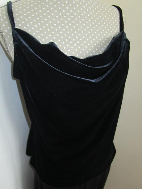 3076. znač. top, marks & spencer,44