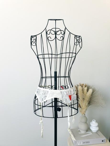 Podväzkový pás xs/s, triumph,s / xs