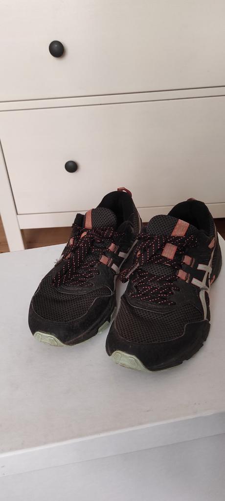 Bežecké tenisky, asics,36