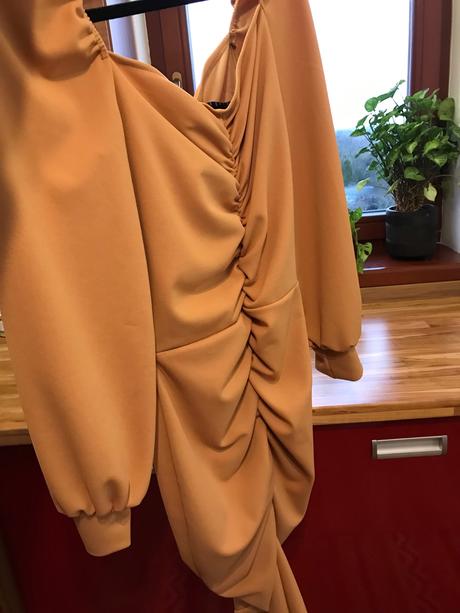 Krásne saty figl pc 220, 38