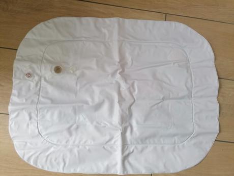 Nafukovacia vodná podložka, 