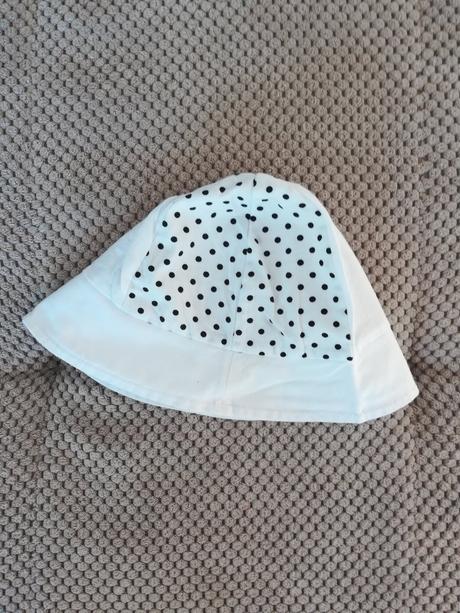 Klobúčik na leto 68-74, 68