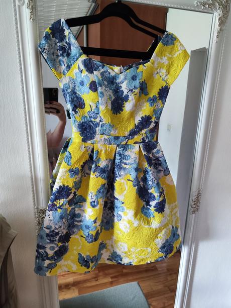 Spoločenské šaty s, s